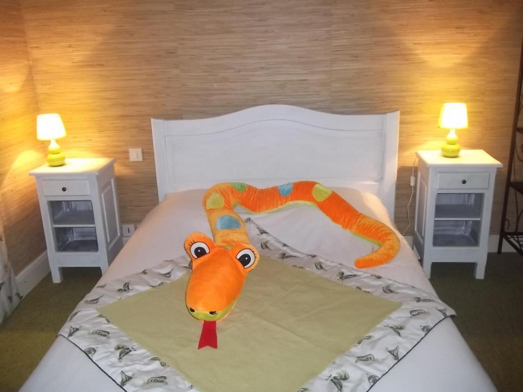 Hotel Des Cotes De Meuse Saint-Maurice-sous-les-Côtes Habitación foto